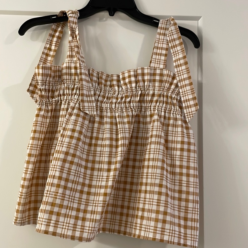 Crop tank